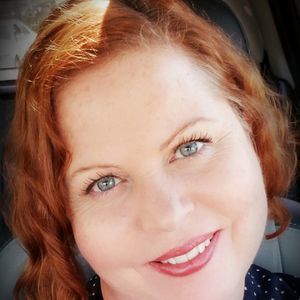 Meet your Posher, Lisa marie